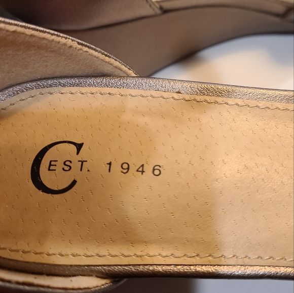 Brand New C Est 1946 Metalic Perforated Ankle Wrap Sandals size 9 - Picture 8 of 8